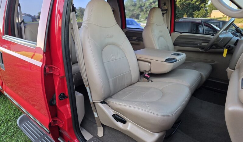 
								1999 Ford F-250 Super Duty Lariat Crew Cab Power Stroke full									