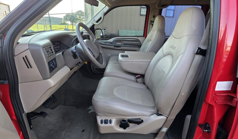 
								1999 Ford F-250 Super Duty Lariat Crew Cab Power Stroke full									