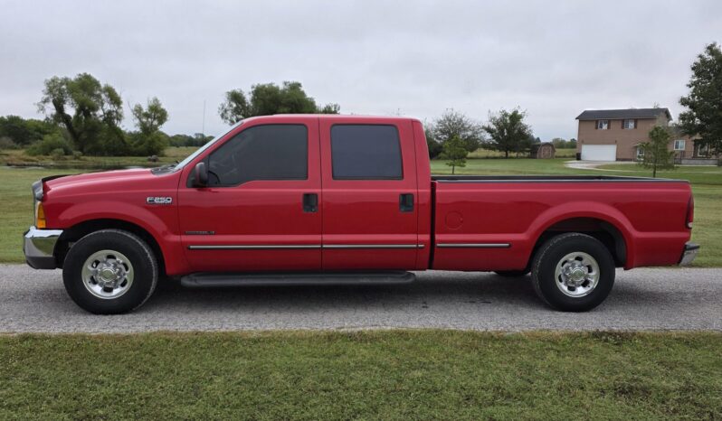 
								1999 Ford F-250 Super Duty Lariat Crew Cab Power Stroke full									