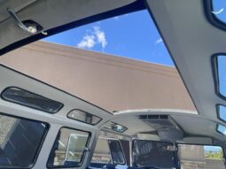 
										1969 Volkswagen Type 2 Kombi 23-Window Conversion full									