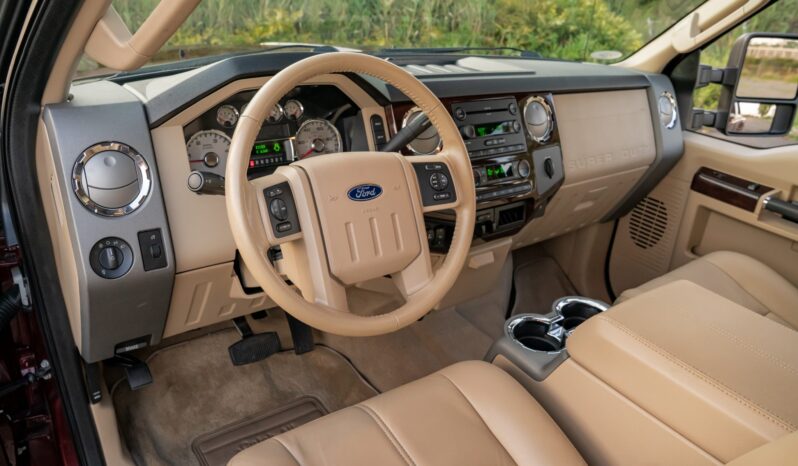 
								2008 Ford F-350 Lariat Crew Cab Power Stroke Dually 4×4 full									