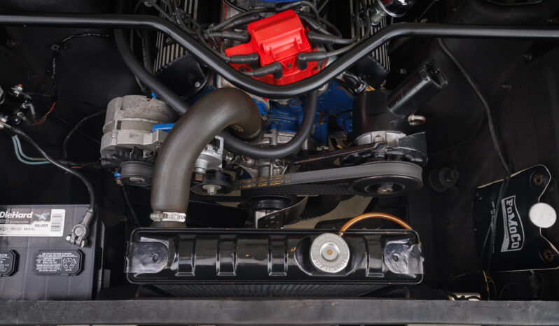 
								1966 Ford Mustang Fastback 5-Speed full									