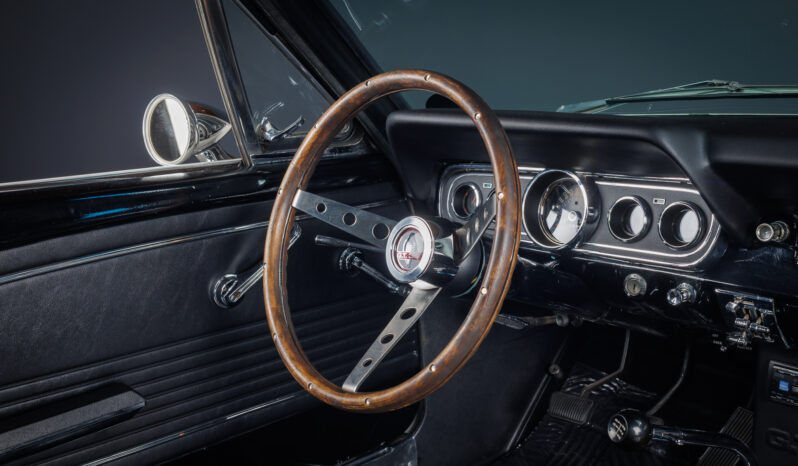 
								1966 Ford Mustang Fastback 5-Speed full									