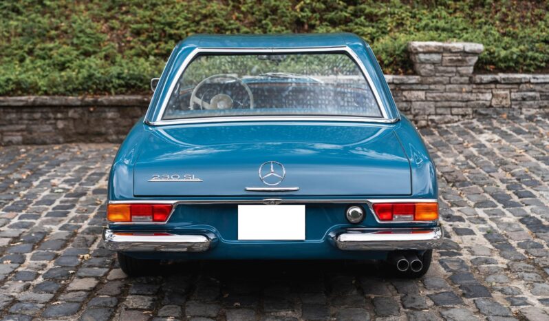 
								1966 Mercedes-Benz 230SL full									