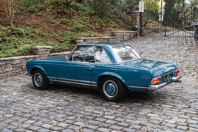 1966 Mercedes-Benz 230SL