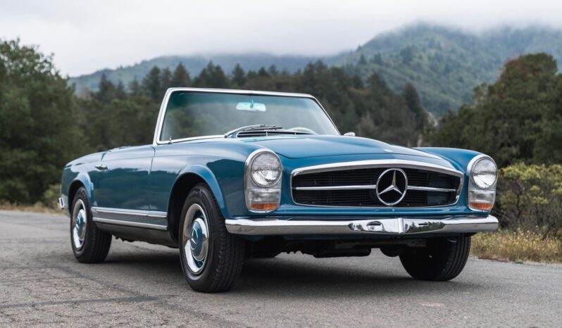 
								1966 Mercedes-Benz 230SL full									