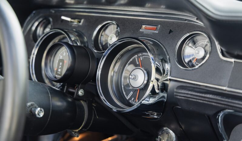 
								1967 Ford Mustang Convertible full									