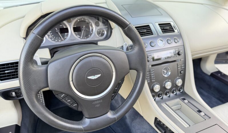 
								2008 Aston Martin V8 Vantage Roadster full									