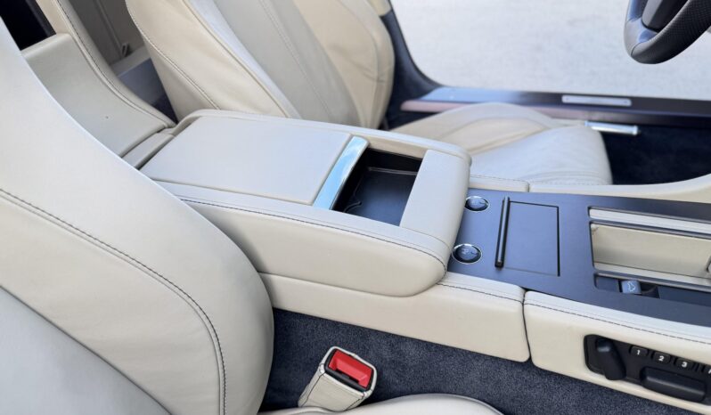 
								2008 Aston Martin V8 Vantage Roadster full									