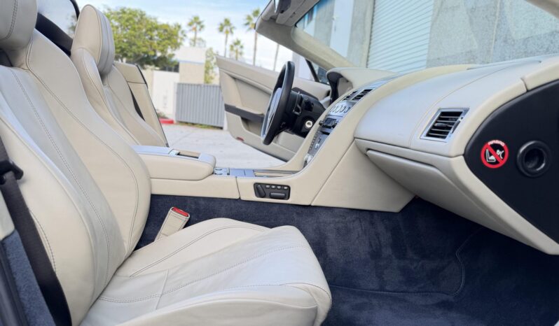 
								2008 Aston Martin V8 Vantage Roadster full									