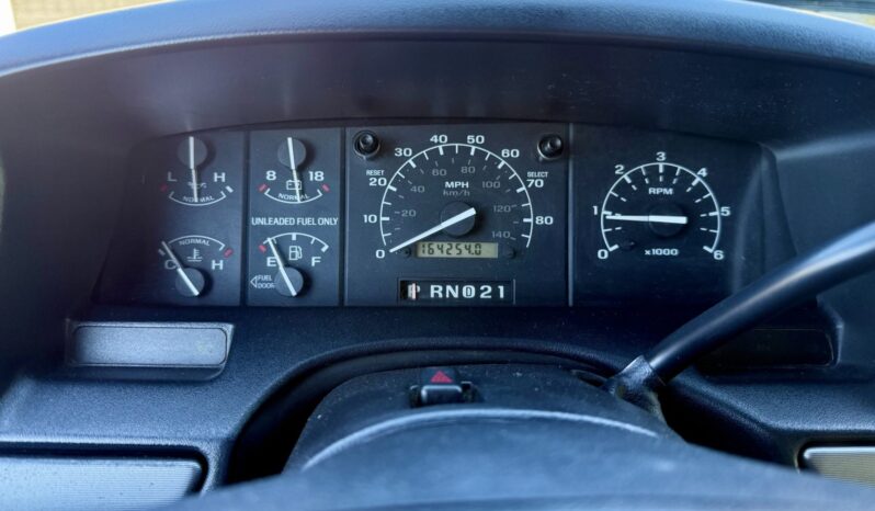 
								1996 Ford Bronco XLT full									