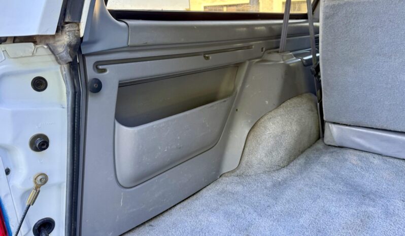 
								1996 Ford Bronco XLT full									