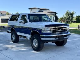 
										1996 Ford Bronco XLT full									