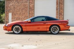 
										2002 Chevrolet Camaro SS 6-Speed full									