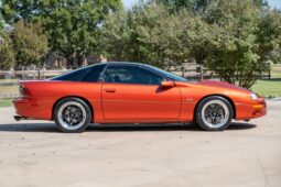 
										2002 Chevrolet Camaro SS 6-Speed full									
