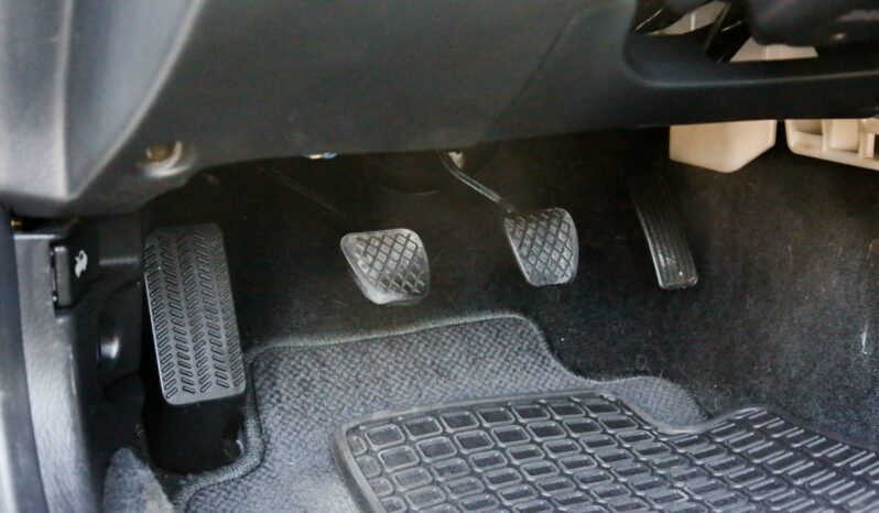 
								2000 Honda Prelude Type SH 5-Speed full									