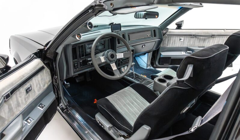 
								1987 Buick Grand National full									