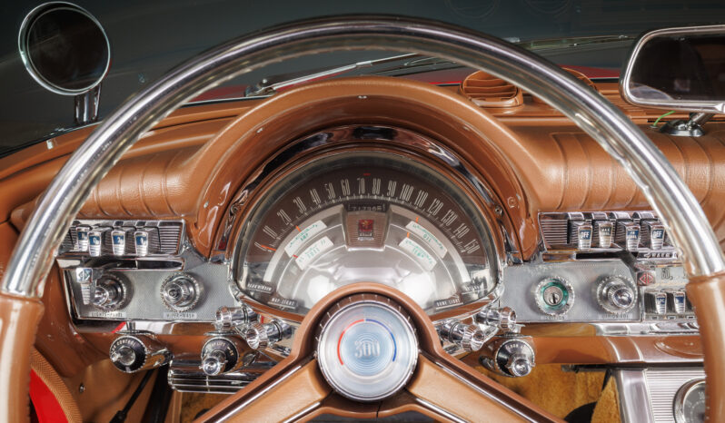 
								1962 Chrysler 300H Convertible full									