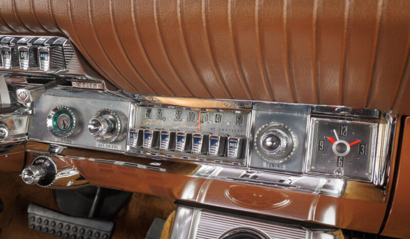 
								1962 Chrysler 300H Convertible full									