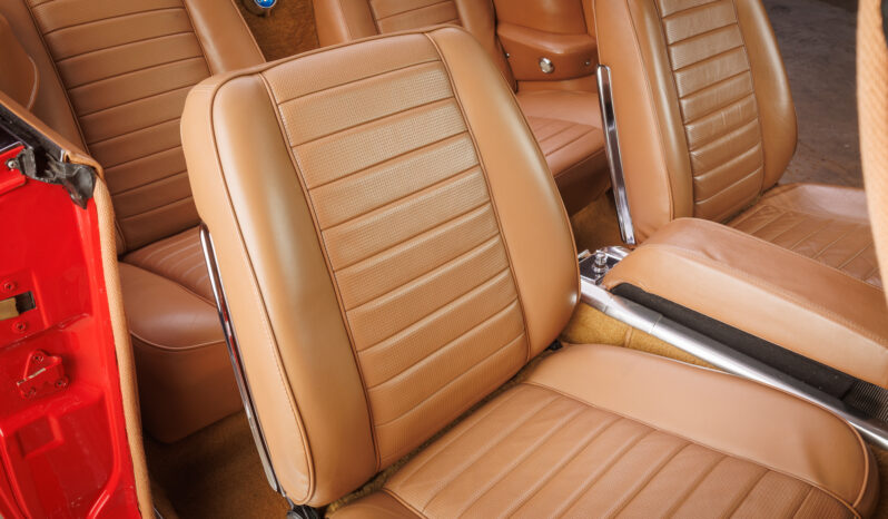 
								1962 Chrysler 300H Convertible full									