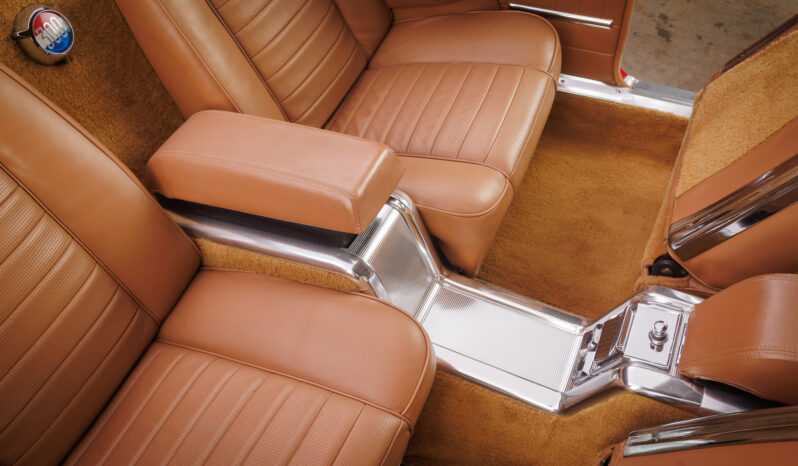 
								1962 Chrysler 300H Convertible full									