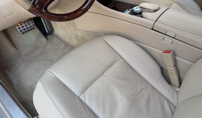 
								2013 Mercedes-Benz CL550 4MATIC full									