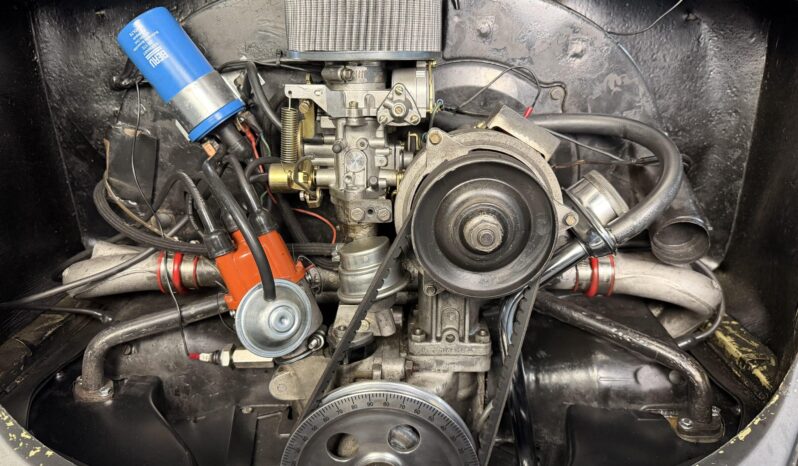 
								1962 Volkswagen Beetle full									