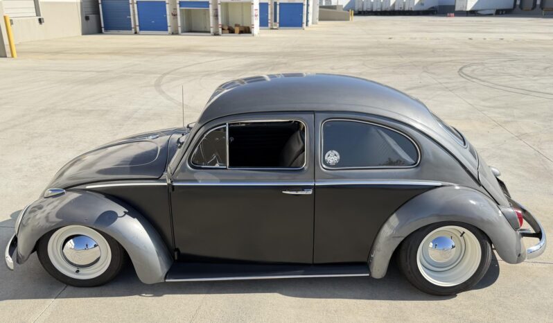 
								1962 Volkswagen Beetle full									