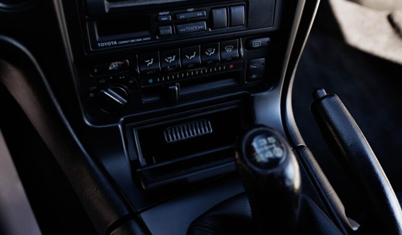 
								1991 Toyota MR2 Turbo 5-Speed full									