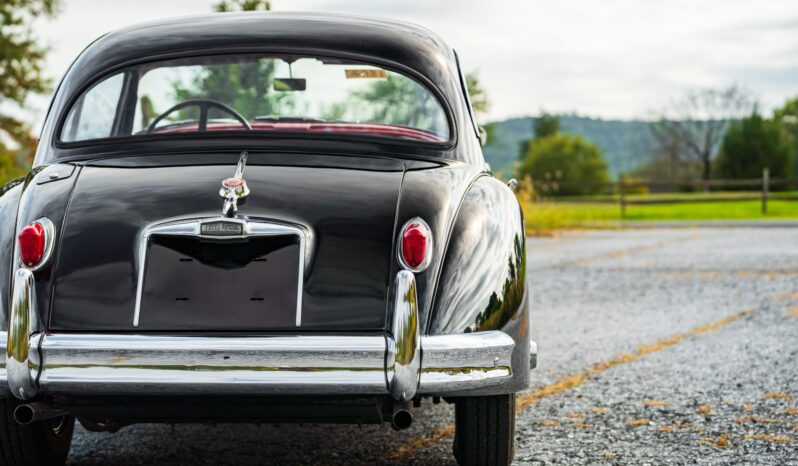 
								1958 Jaguar XK150 FHC 4-Speed full									