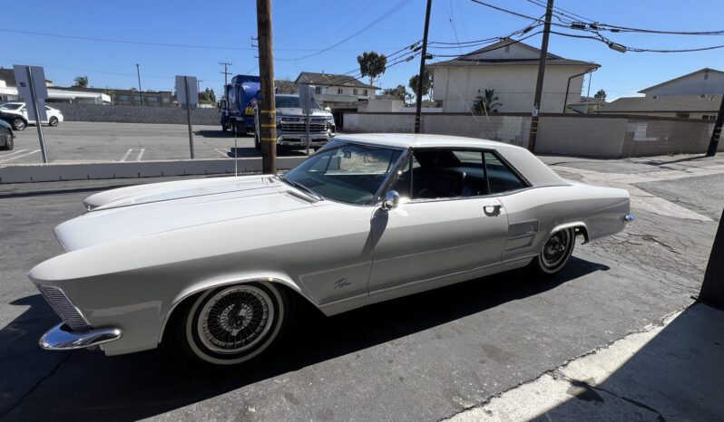 1964 Buick Riviera 1