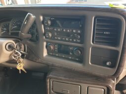 										2004 GMC Yukon Denali full									