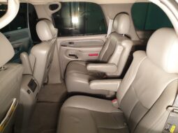 										2004 GMC Yukon Denali full									