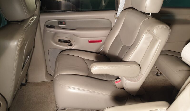								2004 GMC Yukon Denali full									