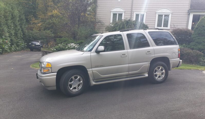 								2004 GMC Yukon Denali full									