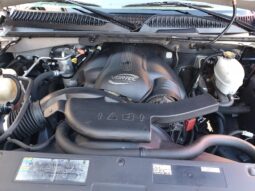 										2004 GMC Yukon Denali full									