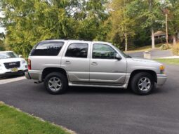										2004 GMC Yukon Denali full									