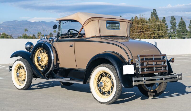
								1931 Ford Model A Roadster full									
