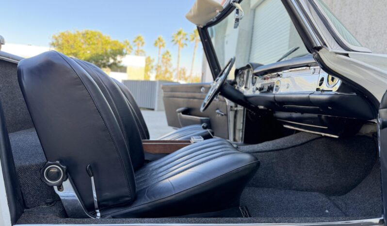 								1967 Mercedes-Benz 230SL full									