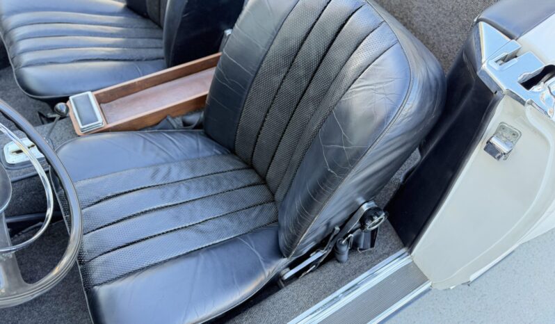 								1967 Mercedes-Benz 230SL full									