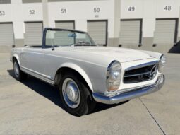 										1967 Mercedes-Benz 230SL full									