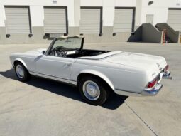 										1967 Mercedes-Benz 230SL full									