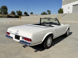 										1967 Mercedes-Benz 230SL full									