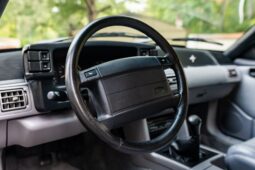 										1993 Ford Mustang SVT Cobra full									