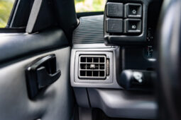 										1993 Ford Mustang SVT Cobra full									