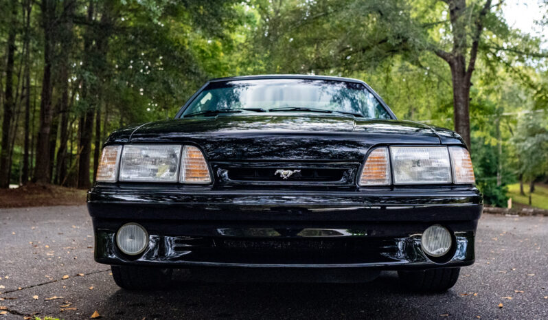 								1993 Ford Mustang SVT Cobra full									