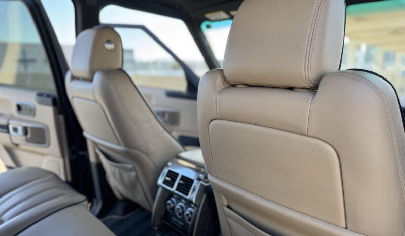 
								2012 Land Rover Range Rover Supercharged full									