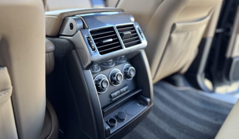 
								2012 Land Rover Range Rover Supercharged full									