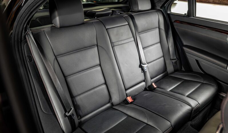 								2011 Mercedes-Benz S63 AMG full									