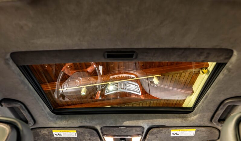 								2011 Mercedes-Benz S63 AMG full									